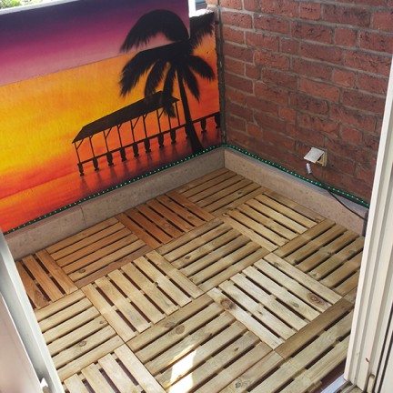 Farbwandel Fassadenkunst Balkonbemalung