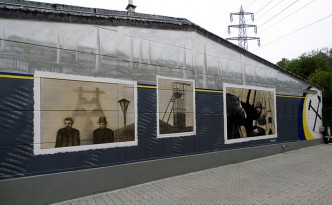 Farbwandel Fassadenkunst Bergbau im Ruhrgebiet