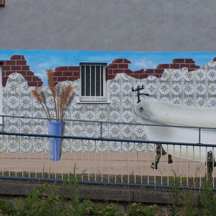 Farbwandel Fassadenkunst Werbeauftrag Install & Grohe