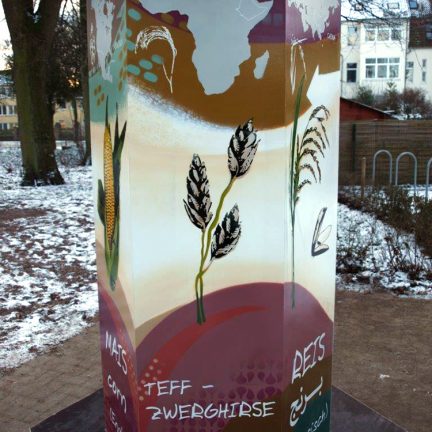 Farbwandel Fassadenkunst Casual Learning Installation Helpage