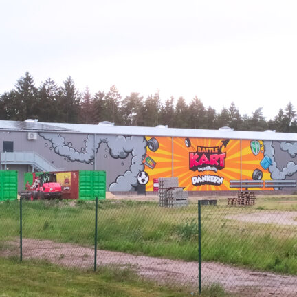 BattleKart Dankern Farbwandel Fassadenkunst